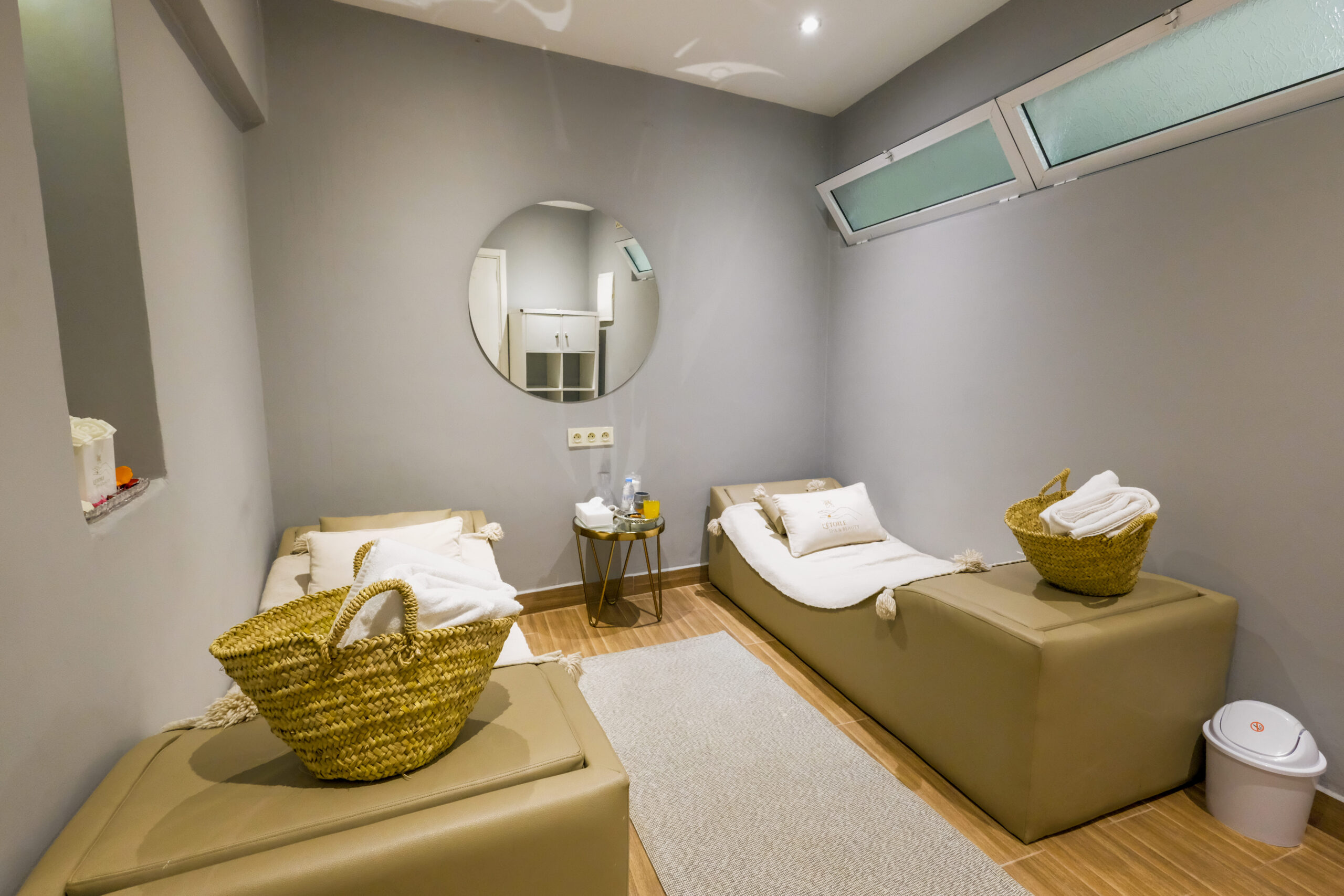 Entrée luxueuse et accueil du Etoile Spa à Tanger